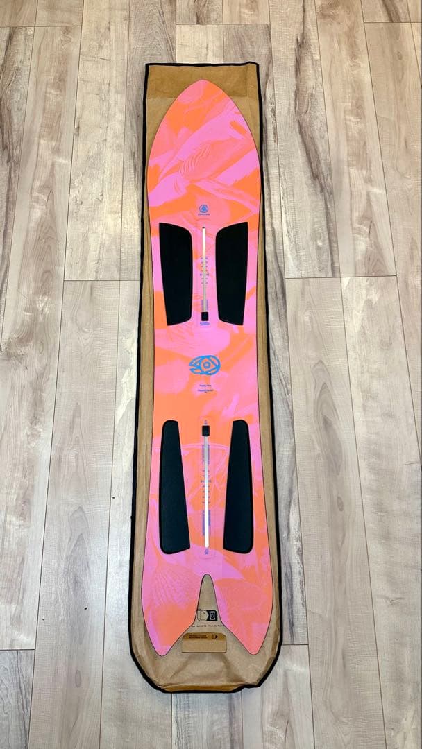 新品Burtonファミリーツ リー3DチャンネルサーファーFat Top 156