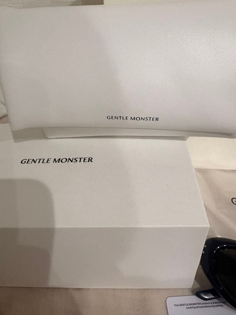 ジェントルモンスター　BLANC