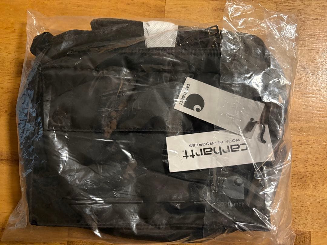 Carhartt カーハートショルダー バッグ　OTLEY ブラック 新品未使用