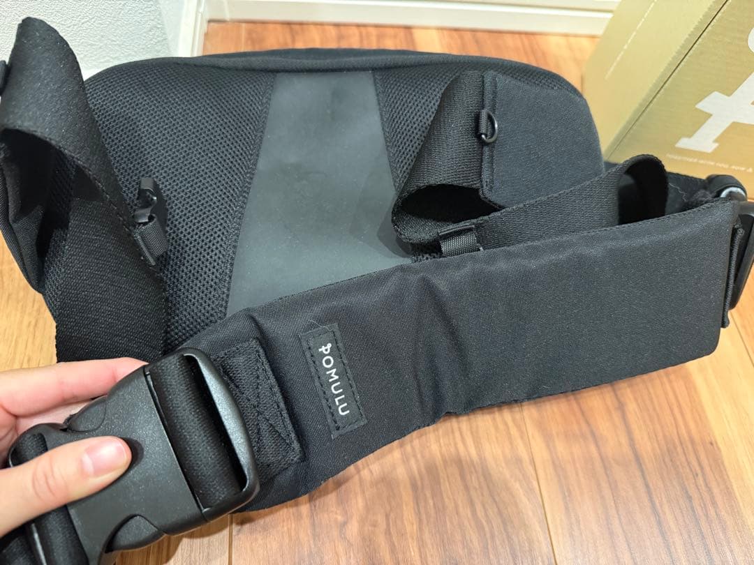 POMULU ヒップパット ブラック