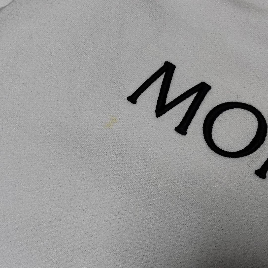 MONCLER　23aw　パーカー　ホワイト　Ｓ