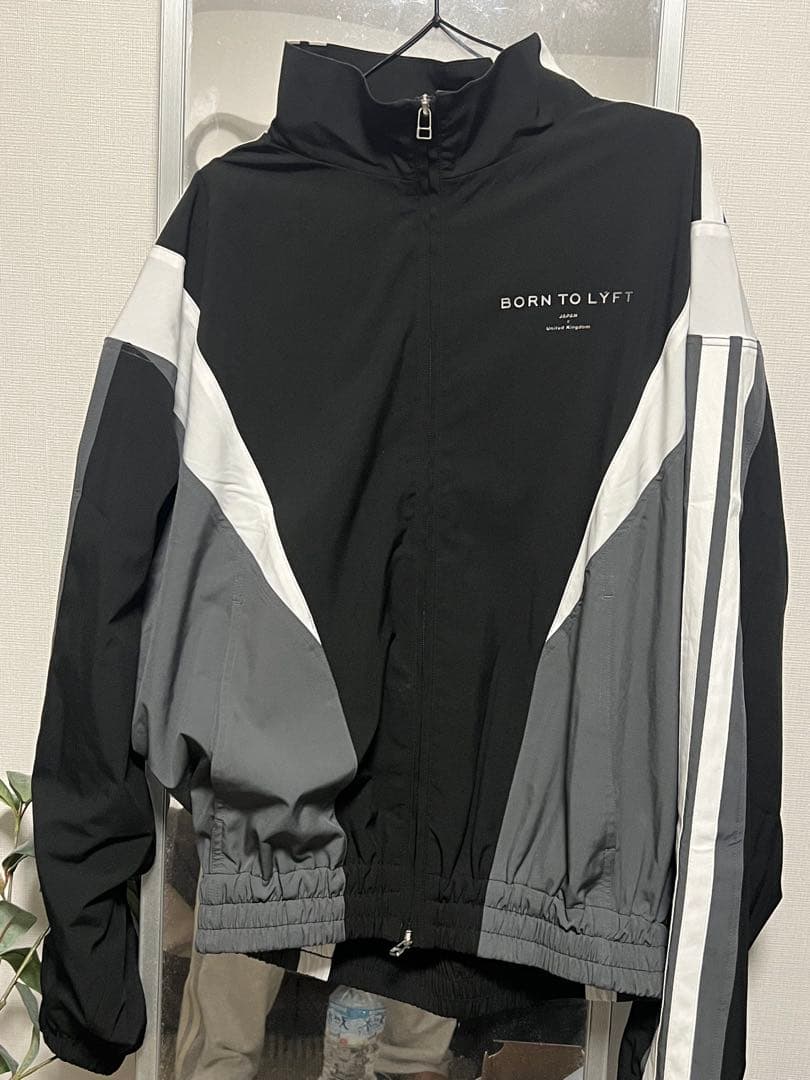 Lyft 2LINE OVERSIZE TRACK JACKET Mサイズ
