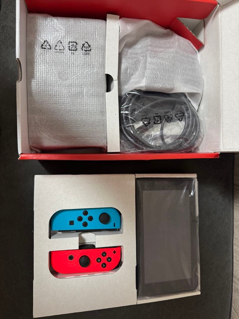 Nintendo Switch 本体 バッテリー強化版