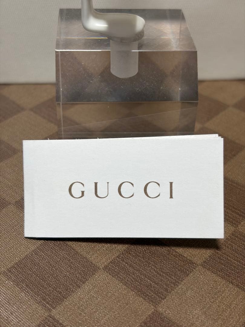 GUCCI アナログ時計 シルバー