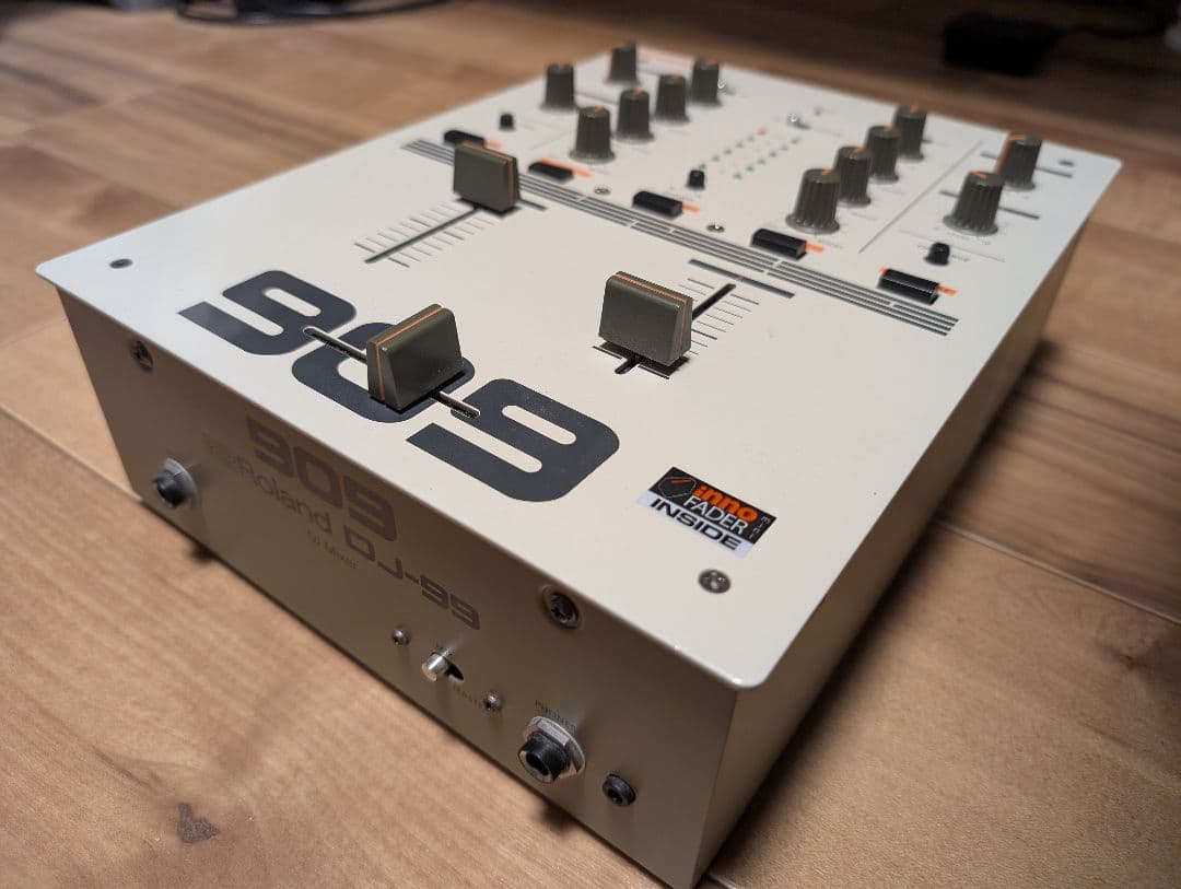 Roland DJ-99 DJミキサー【レア】【値下げ】【傷無し】