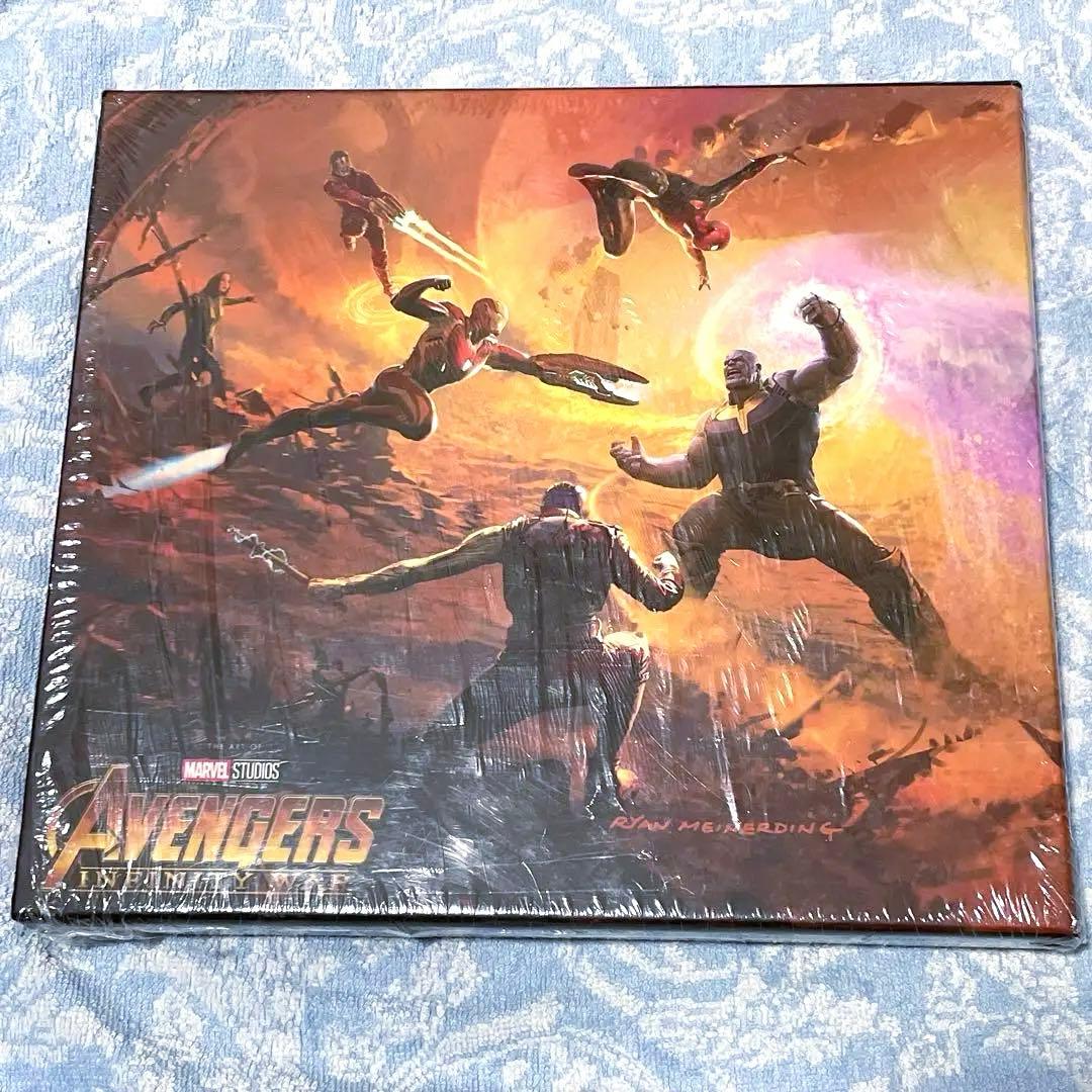 【希少】アベンジャーズ インフィニティ・ウォー　アートブック