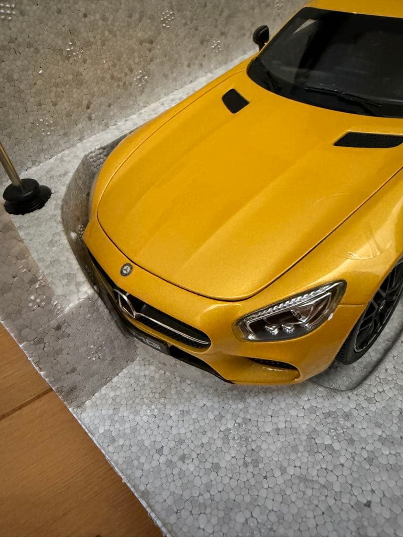 Mercedes公式 AMG GT S イエロー 1/18スケール