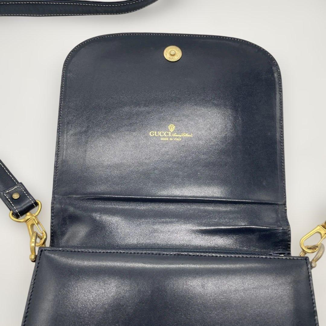 GUCCI「アクセサリーコレクション」レザーショルダーバッグ