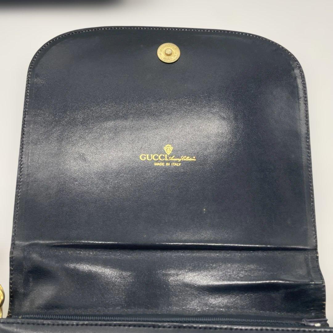 GUCCI「アクセサリーコレクション」レザーショルダーバッグ