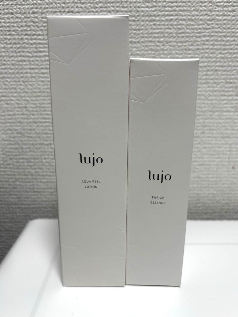 lujo 化粧水＆美容液セット