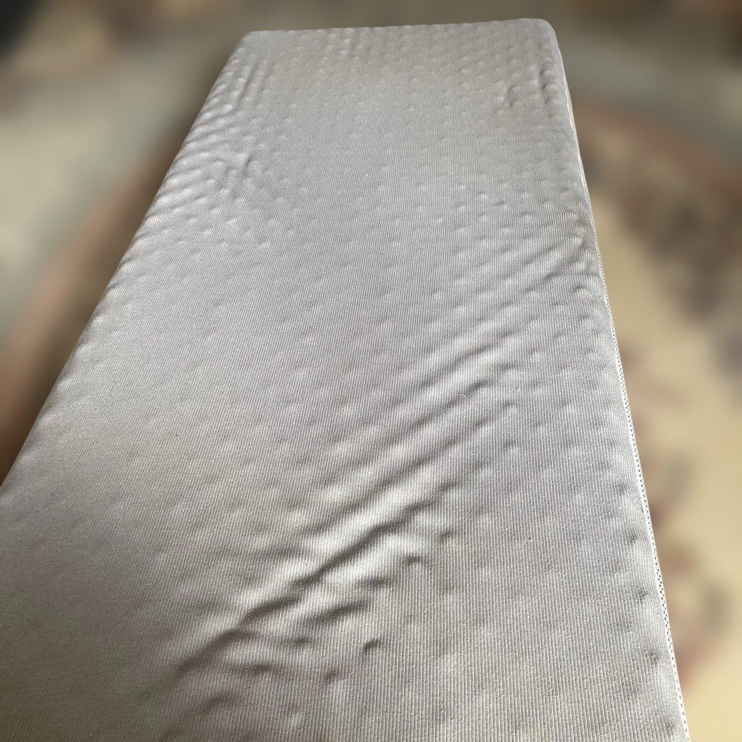 おまめ　muatsu リラックスムアツマット　スリム　グレー　かため