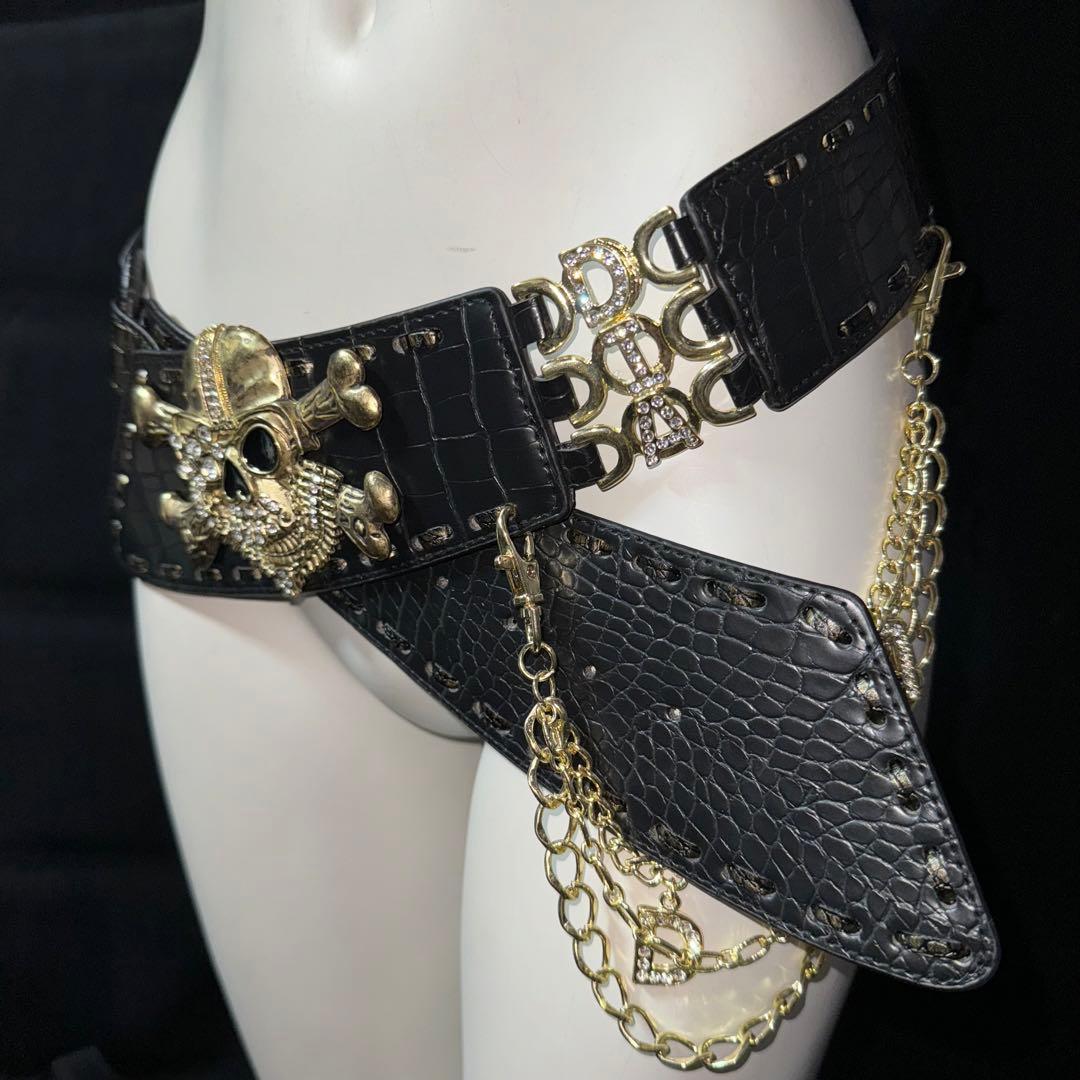 d.i.a. 平成ギャル Y2K ベルト グランジ ロゴ 強ギャル 黒ギャル