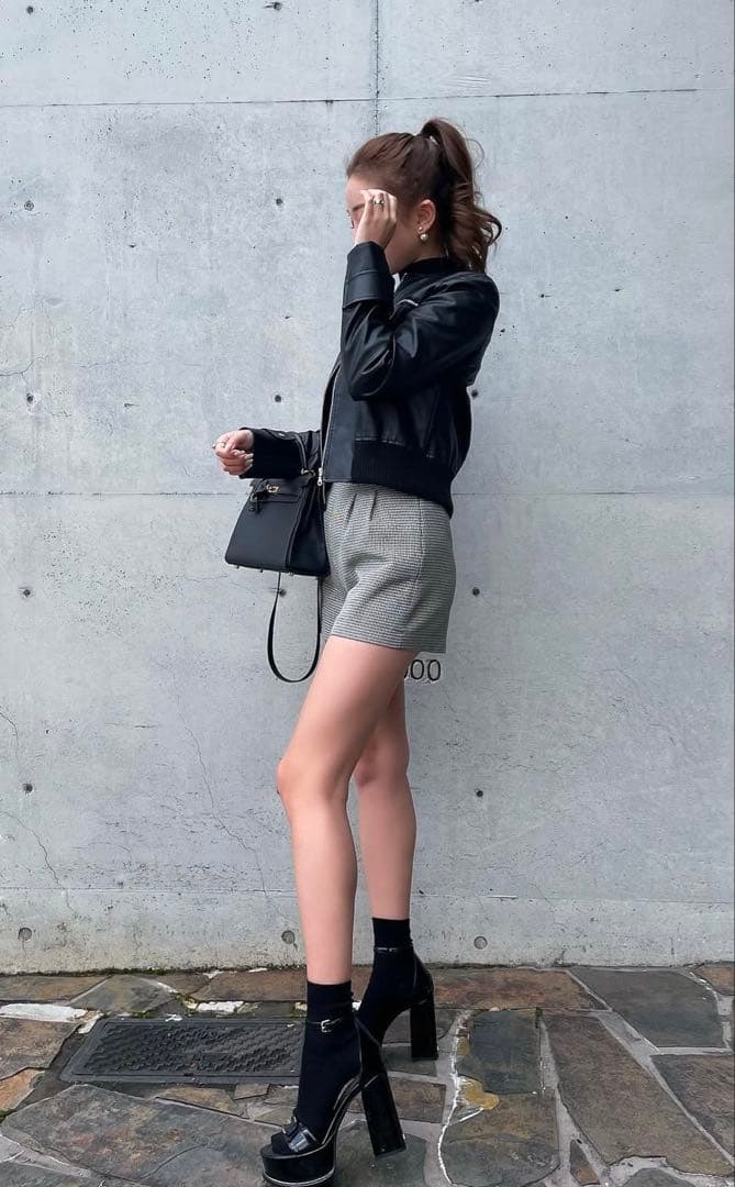 sheller シェリエ　千鳥ショートパンツ