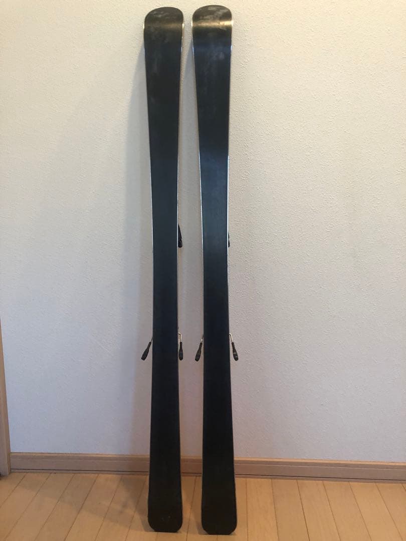 Hart F17 Jr.モーグルスキー 板137cm MARKER 70