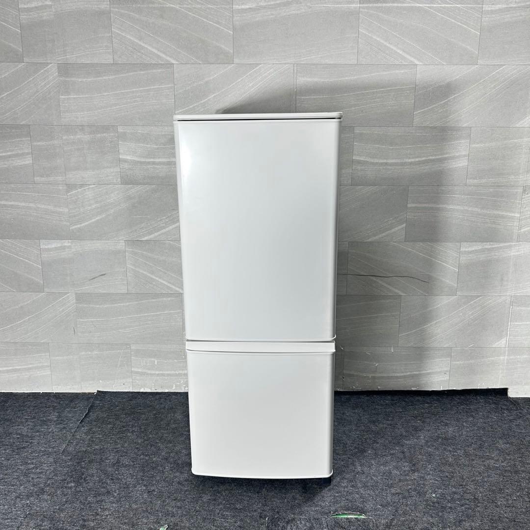 三菱 冷蔵庫 MR-P15G 146L 高年式 一人暮らし 単身用 d4829