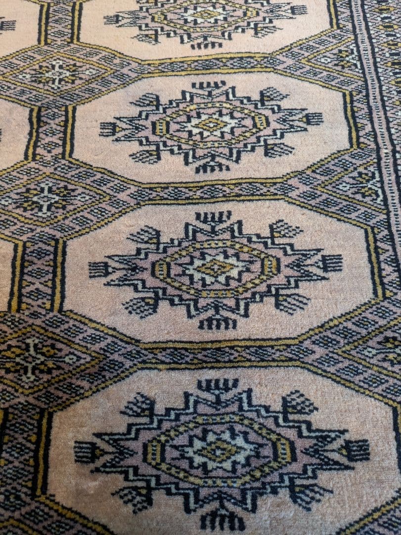 ヴィンテージラグ　トライバルラグ　パキスタン手織絨毯　203.5×119cm