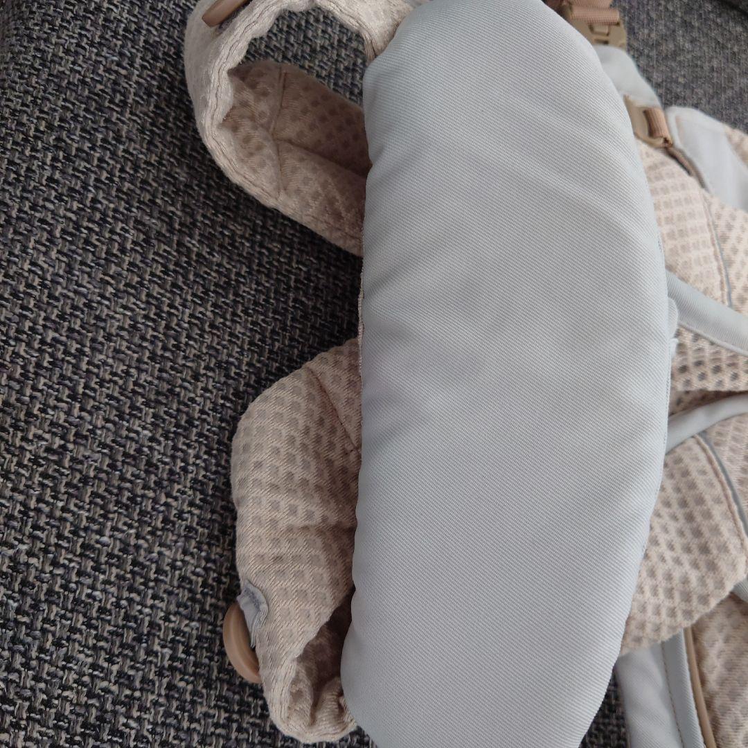 数回使用のみ エルゴベビー オムニブリーズ サンドベージュ