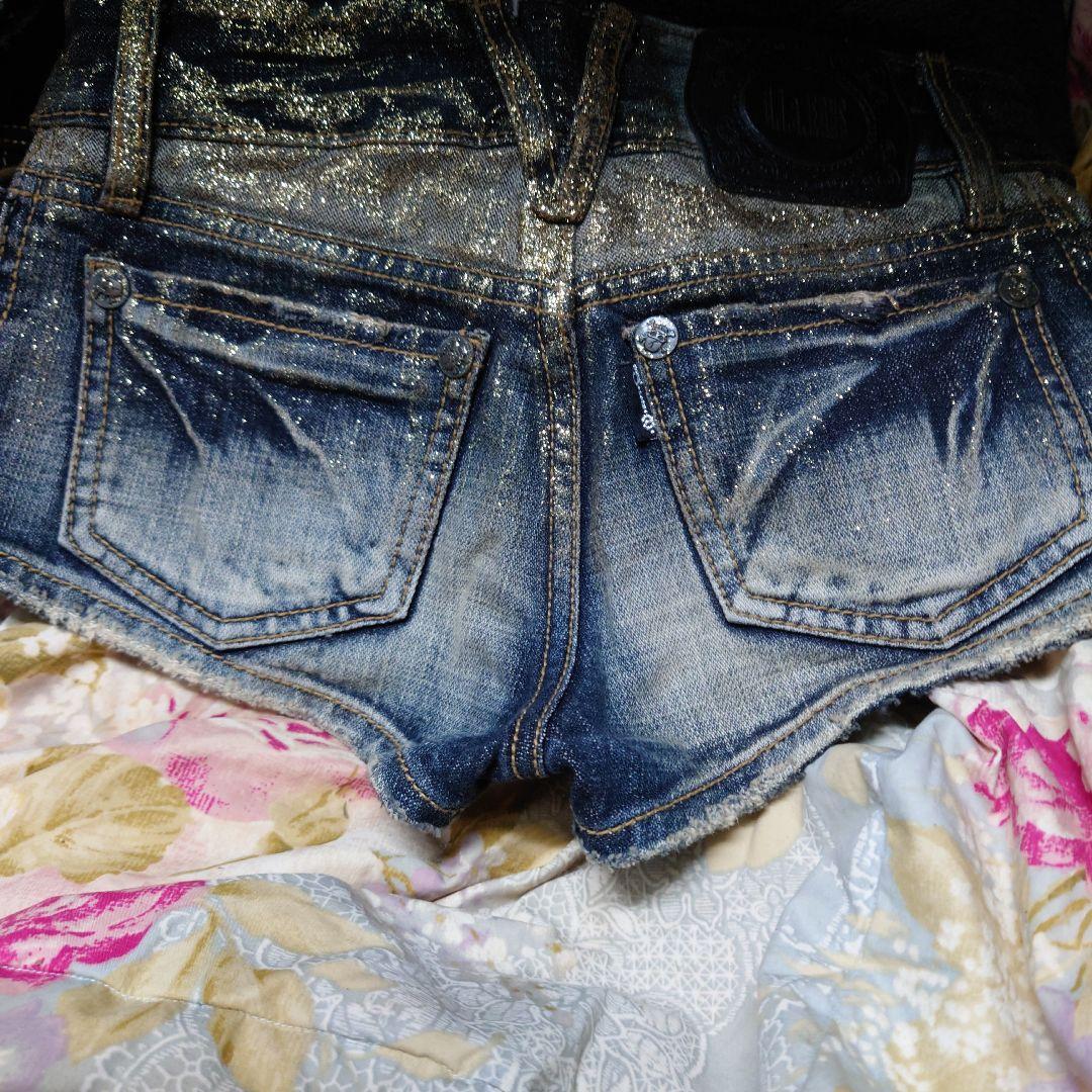 d.l.a. JEANS グリッター デニムショートパンツ　２３インチ
