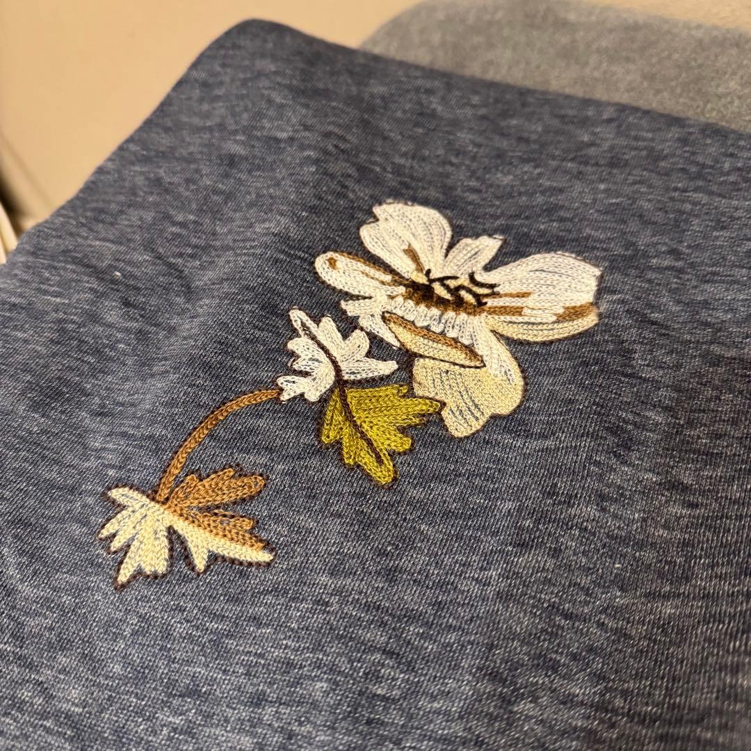 【未使用タグ付き】 45R 花柄 刺繍 裏起毛 チュニック(サイズ0)