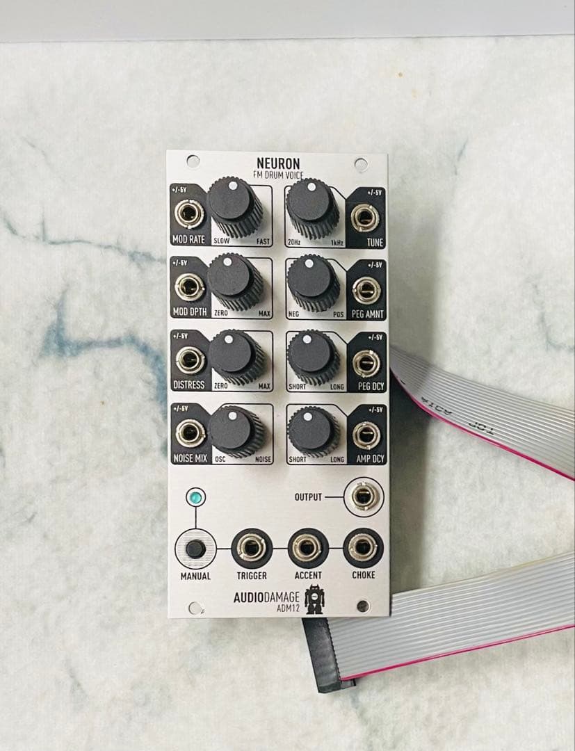 生産終了品 Audio Damage ADM12 Neuron 稼動品 シンセ