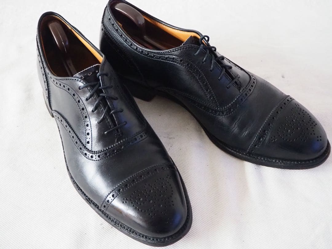 靴 Alden 909 Medallion Tip Balmoral dress