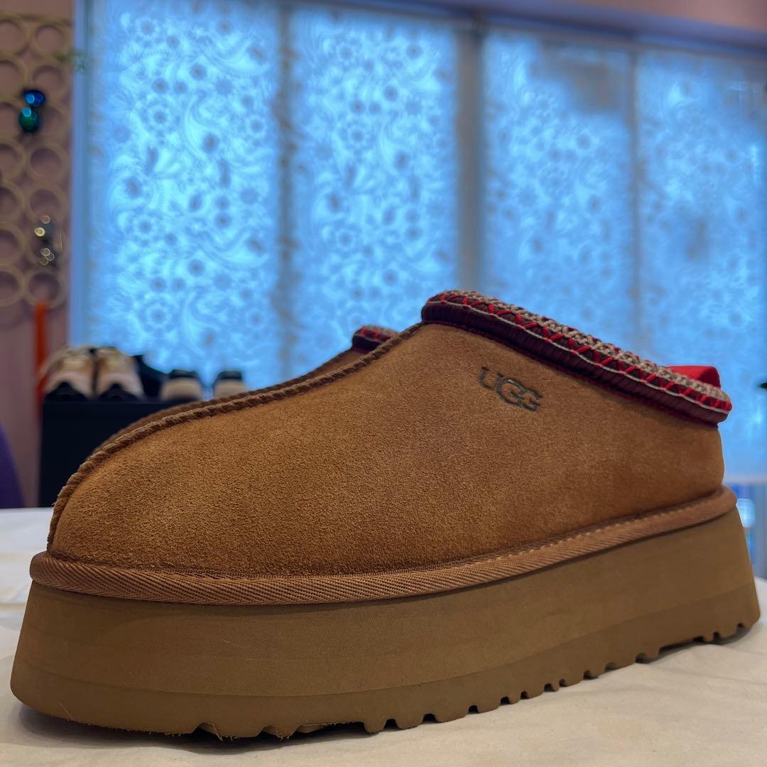UGG Tazz チェストナット