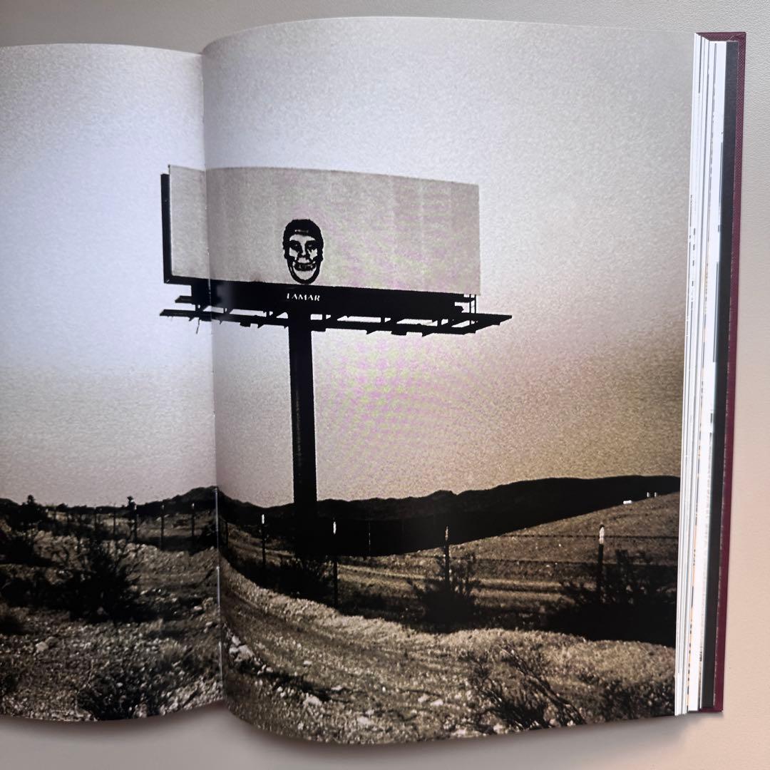 アート・デザイン・音楽 Obey The Art of Shepard Fairey