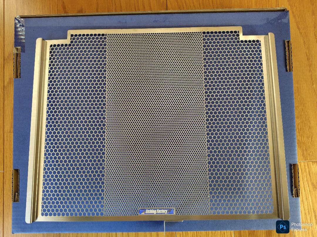 ラジエターコアガード　CBR600RR エッチングファクトリー