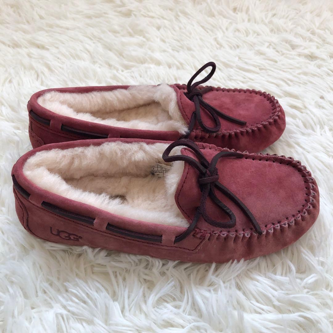 新品✨UGG モカシン ダコタ　ピンク アグ 23cm 希少カラー