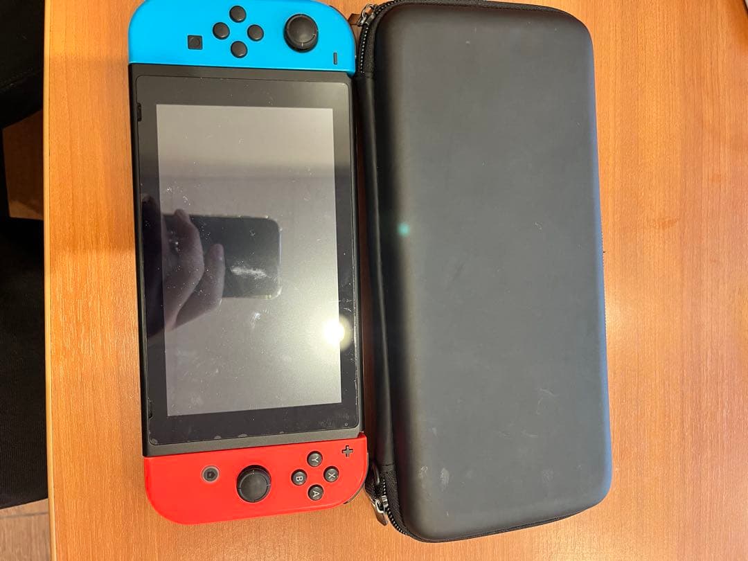 美品　Nintendo Switch 青/赤 ジョイコン付き