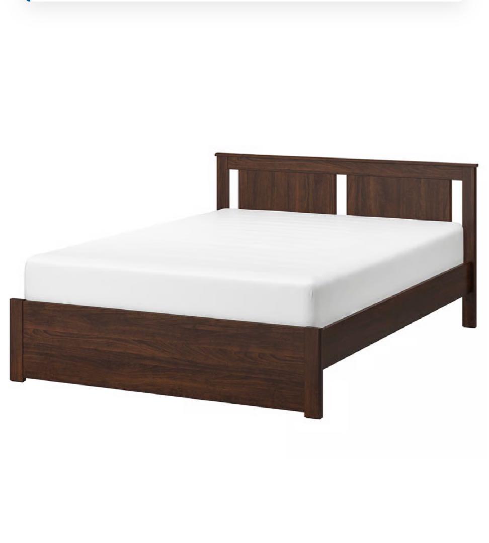 ダブルベッドフレーム IKEA