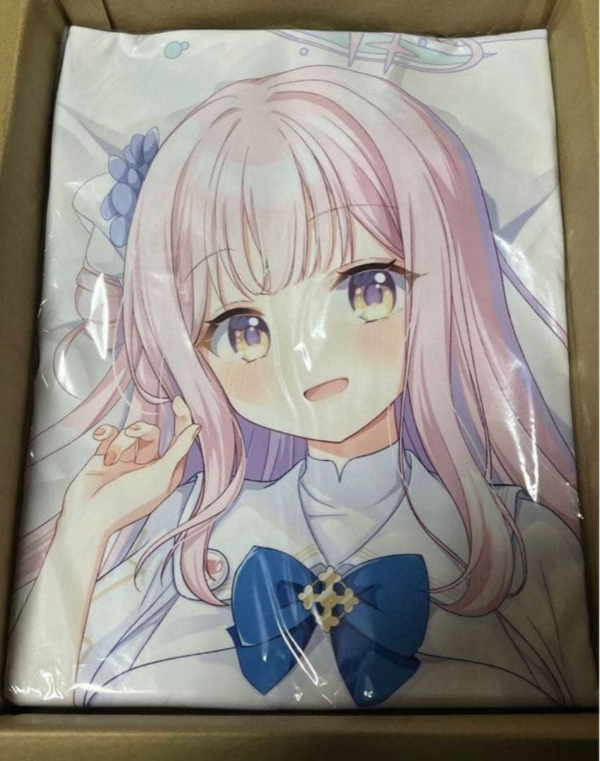 正規品　未開封　ブルーアーカイブ　聖園 ミカ　ブルアカ　胡麻乃りお　抱き枕カバー