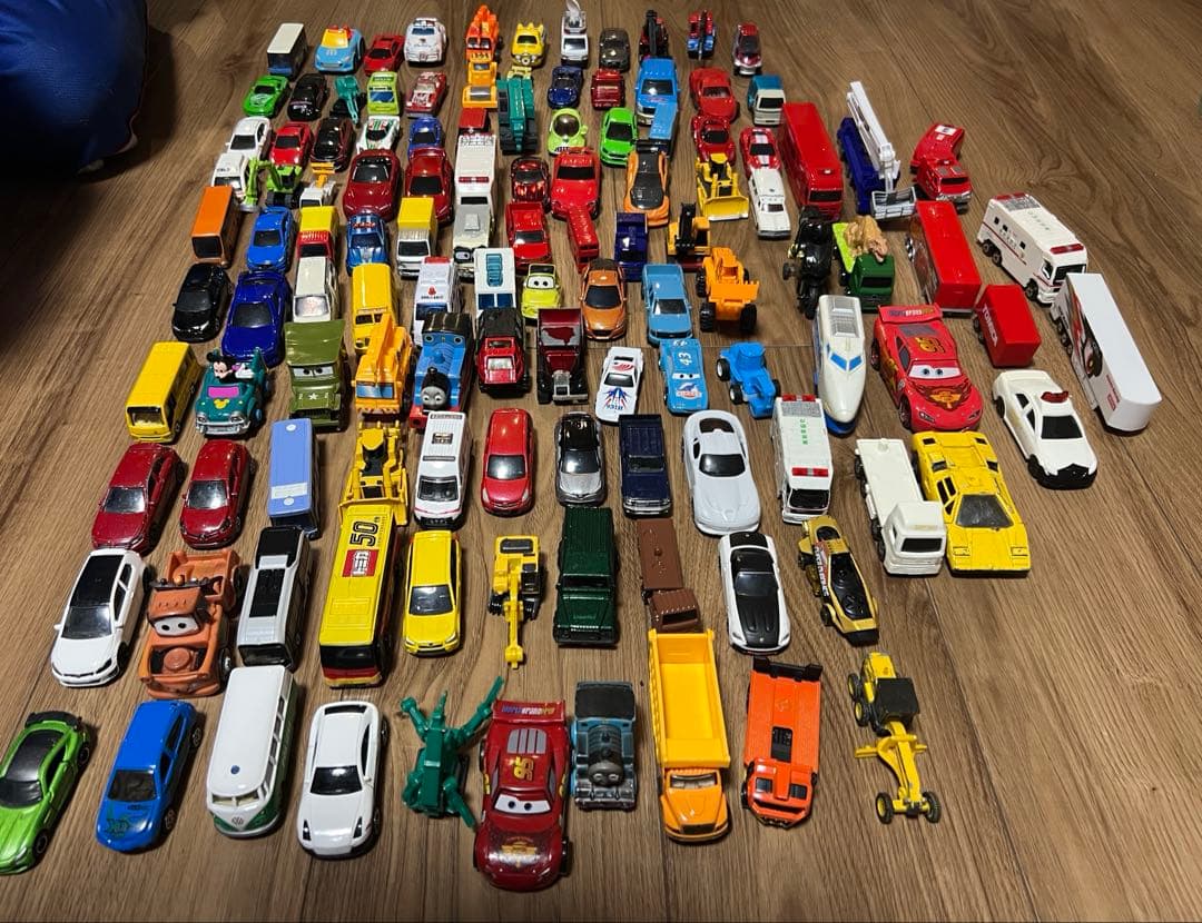 【ジャンク】値下げ　トミカ、ホットウィル他　ミニカー　約400台