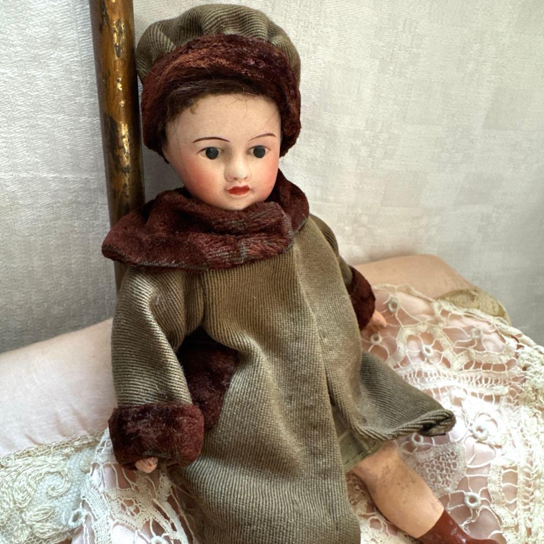 フランスアンティークドール　ビスクヘッドドール　ミニョネット　フレンチドール