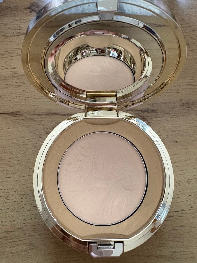 ミラノコレクション2026 フェイスパウダー