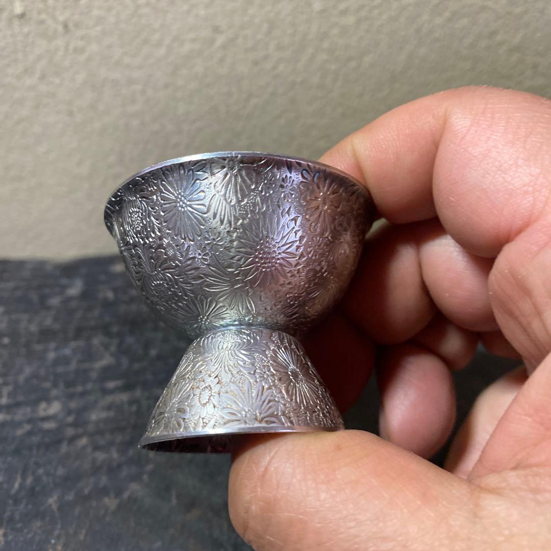 純銀製 花模様 盃 共箱木箱付き　52g