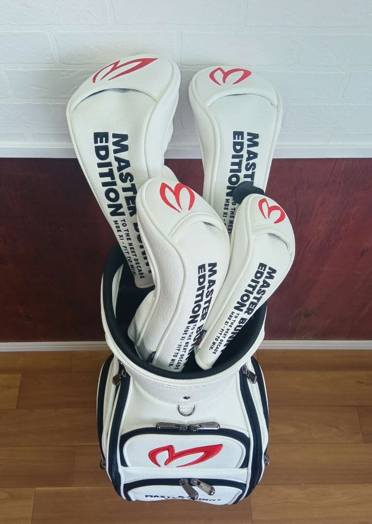MBE-XI MASTER BUNNY EDITION ゴルフバッグ