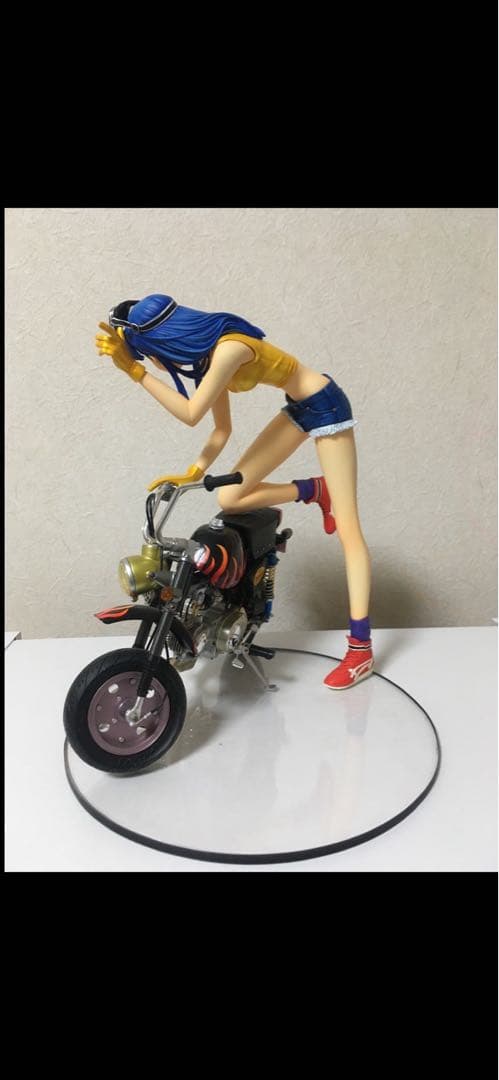 エヴァンゲリオン 葛城ミサト フィギュア ガレージキット　完成品　バイク