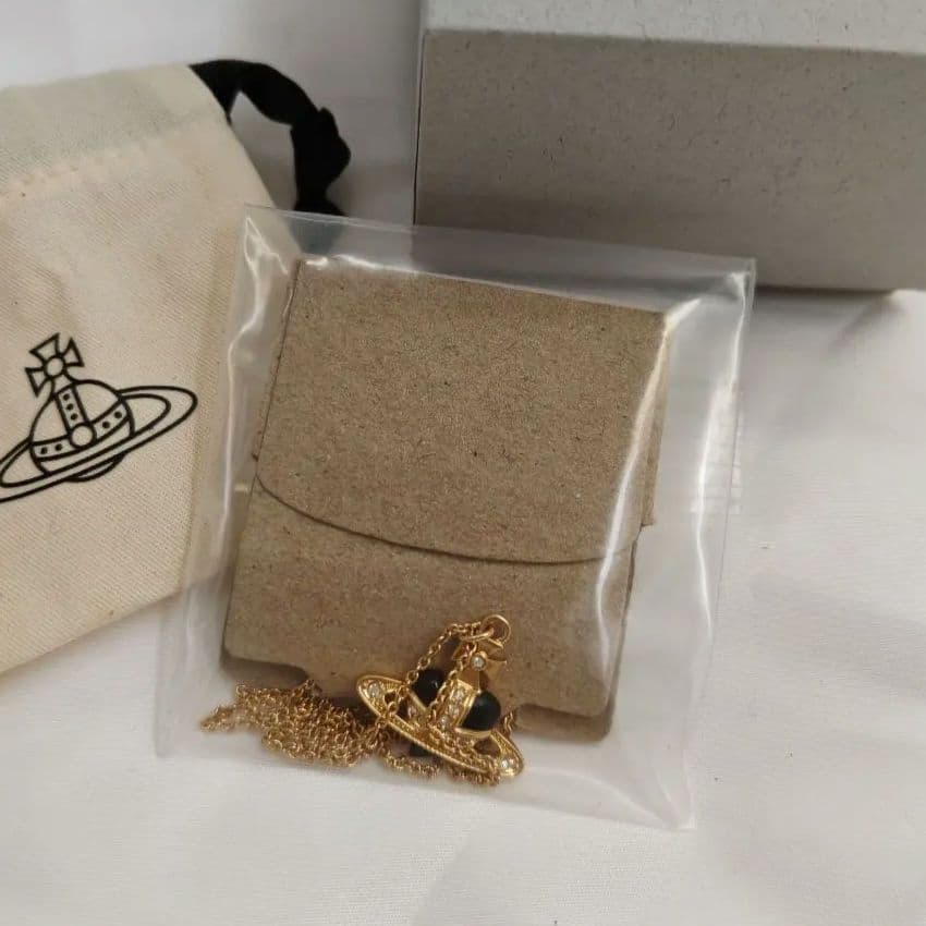 未使用品　ヴィヴィアンウエストウッド ディアマンテ オーブ ネックレス