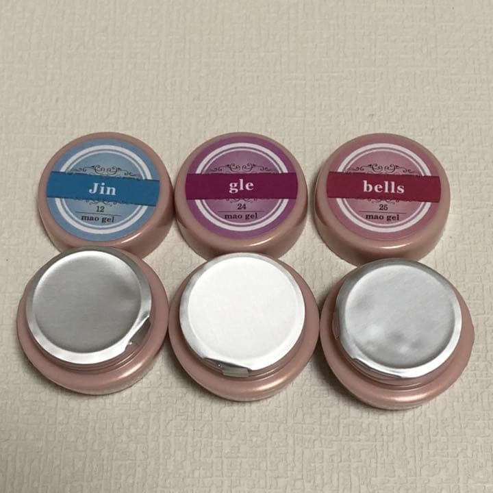 新品・未使用★マオネイル　2019クリスマスコフレ　ラメジェル3色セット