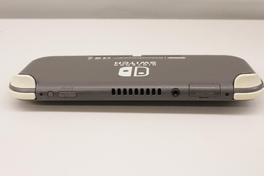 Nintendo　SwitchLite　グレー　ＨＤＨ－００１