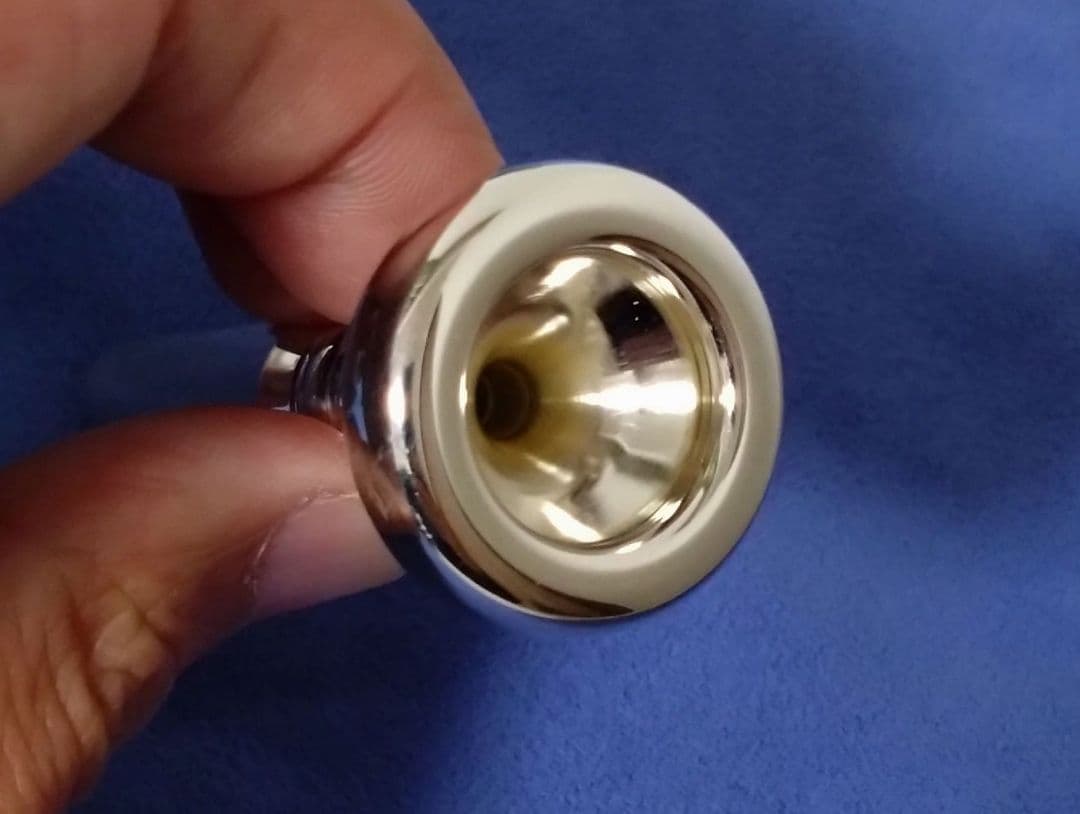 よ*し様 ウィリーズ トランペットマウスピース