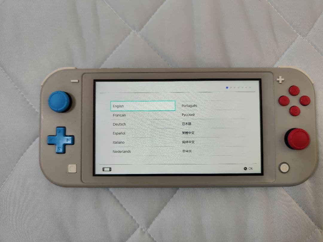 中古、ニンテンドースイッチライト、ザシアン・ザマゼンタデザイン、ACアダプタ無し