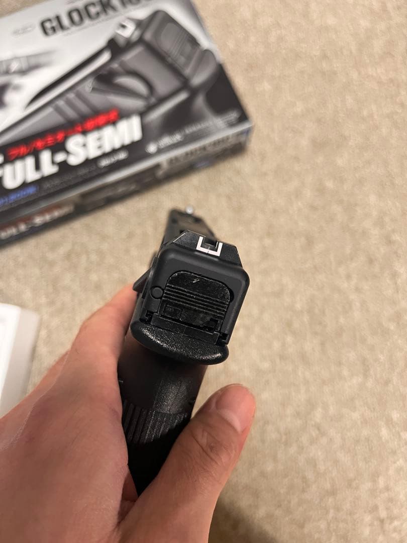 東京マルイ　G18C ガスブロ　箱付き