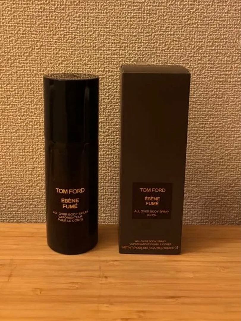 TOM FORD トムフォード　EBENE FUME 香水