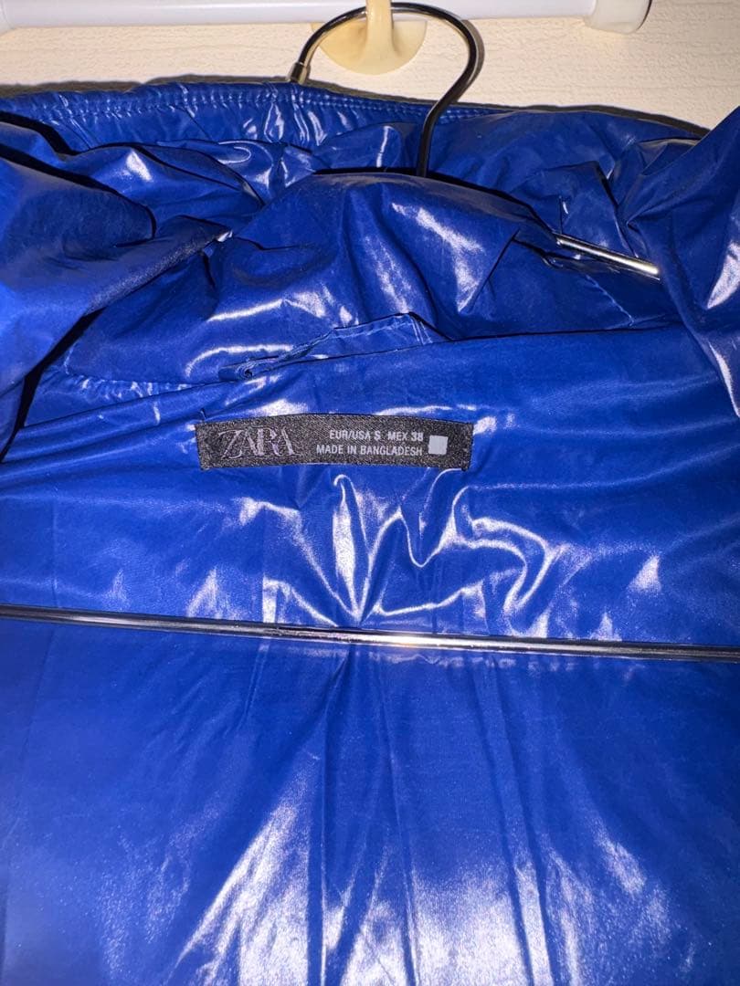 C*Y様 ZARA 光沢ダウンジャケット