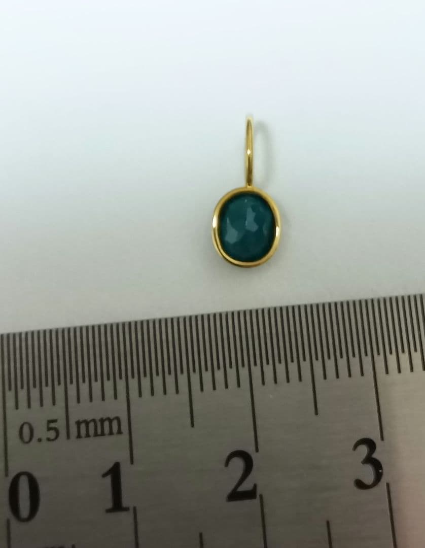 ハリックァ　hariqua グランディディエライト K18　チャーム