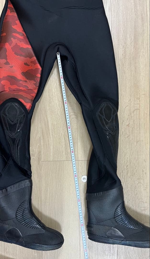 WorldDive ワールドダイブ　ドライスーツ