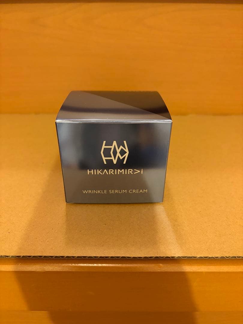 フェイスクリーム HIKARIMIRAI WRINKLE SERUM CREAM