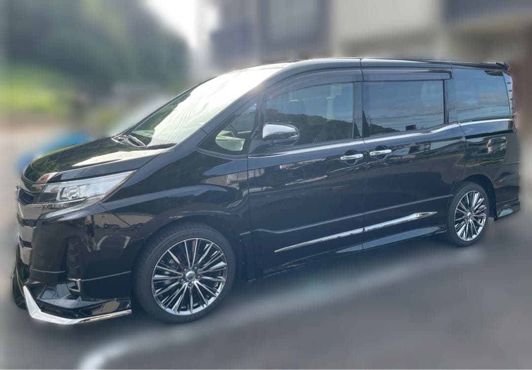 ④ レイズ ベルサス ストラテジーア ヴォウジェ ノア ヴォクシー エスクァイア